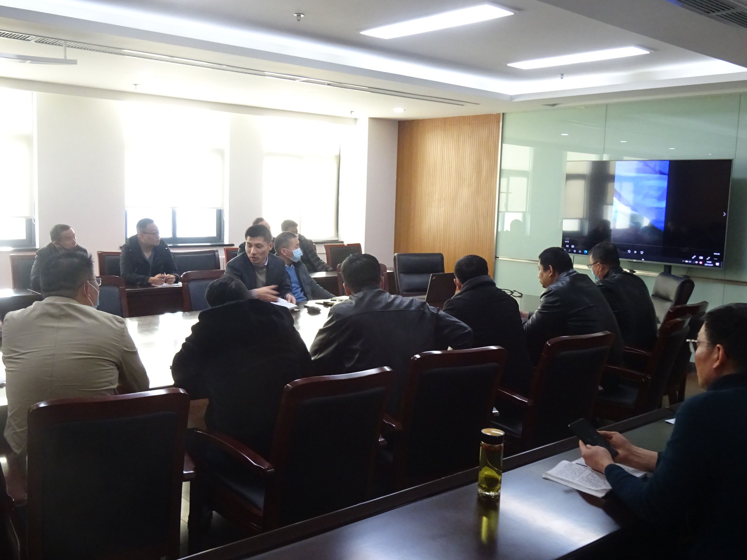 建设管理部组织召开各项目监理工作暨安全工作会议